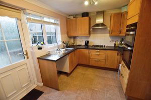 Kitchen- click for photo gallery